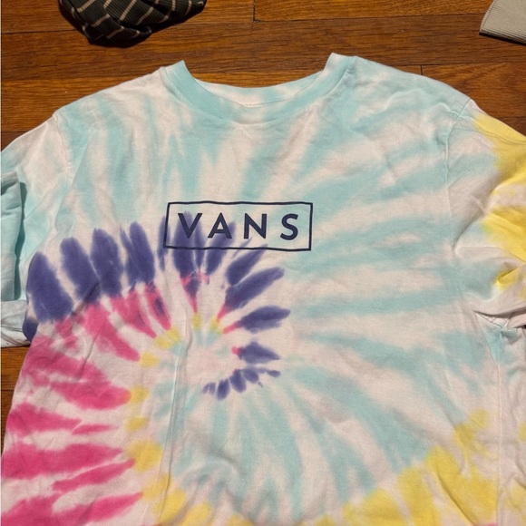 Vans size medium short sleeve shirt - Picture 1 of 4